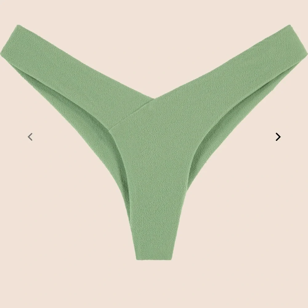 AYA BIKINI SET - Picture 10 of 12